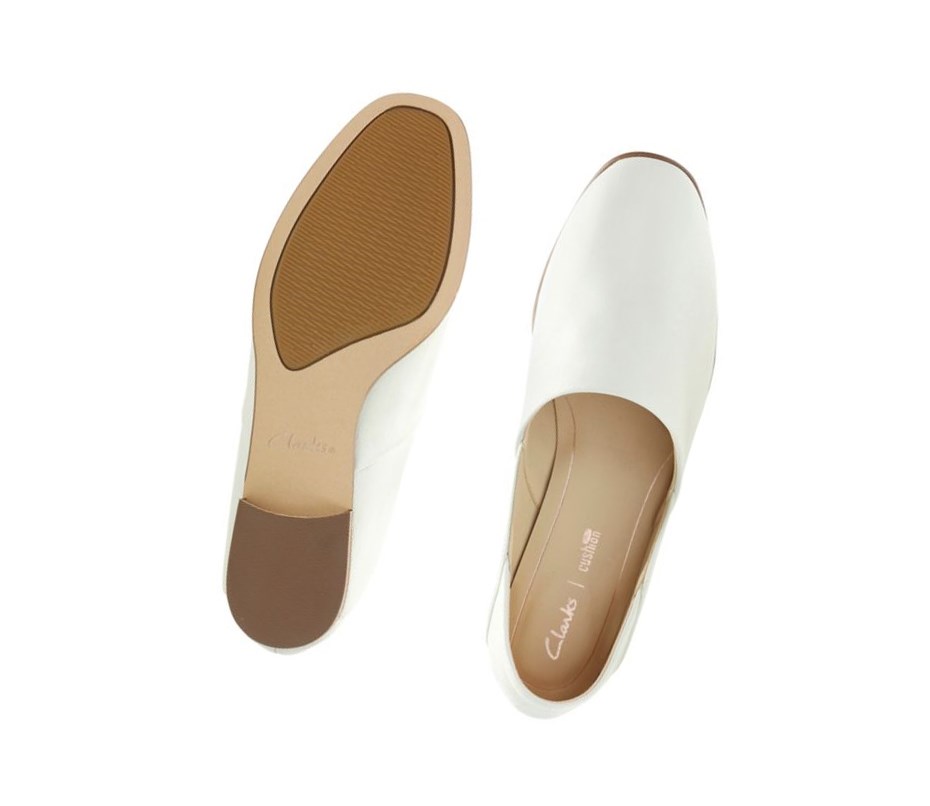 Buty Slip On Clarks Pure Tone Skórzane Damskie Białe | KFCMRJ702