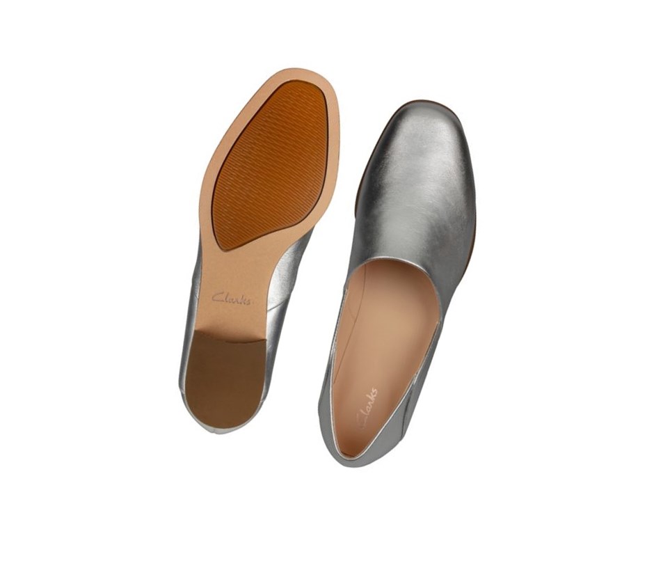 Buty Slip On Clarks Pure Tone Skórzane Szerokie Fit Damskie Srebrne Metal | KRBUGX809